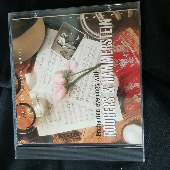 💿12 POCKET CD CASE & CLASSIC CDs - Picture 2 of 9